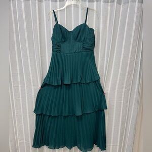 Lulus | Dresses | Lulus Fabulous Perfection Emerald Green Satin Pleated Midi  Dress | Poshmark